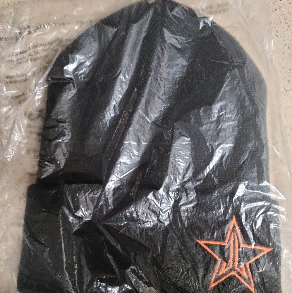 Jeffree star beanie